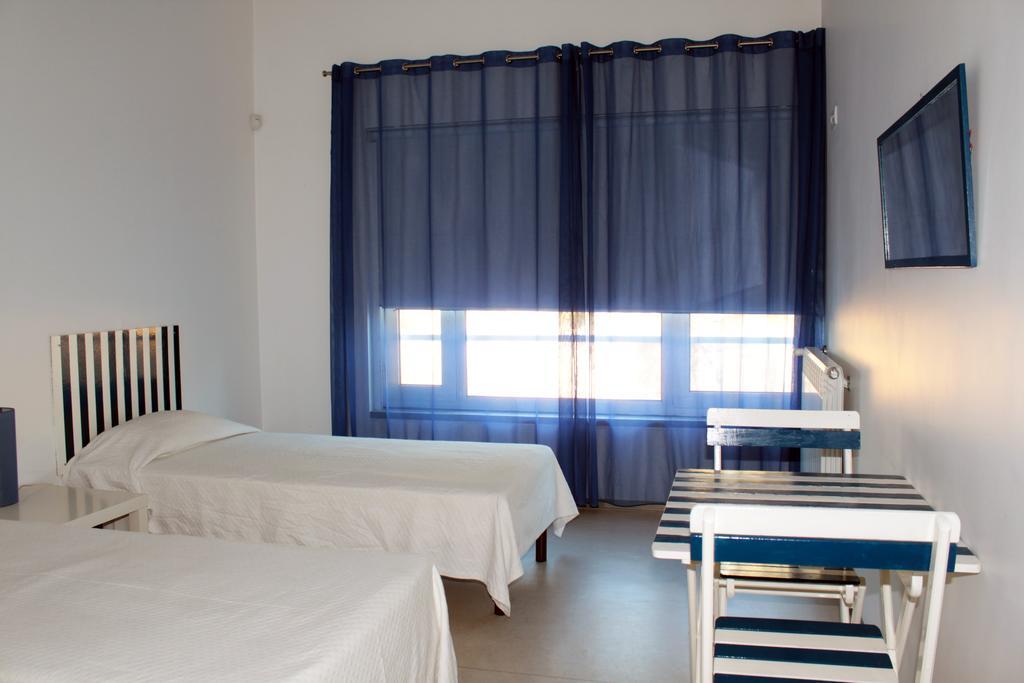 Hi Espinho - Pousada De Juventude Room photo