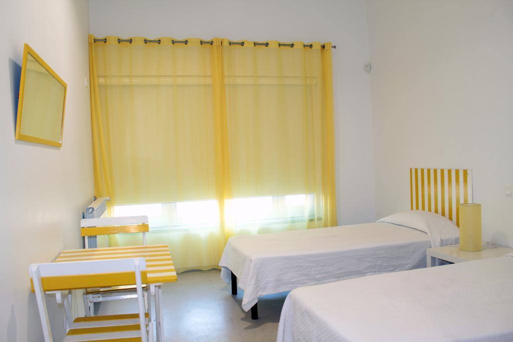 Hi Espinho - Pousada De Juventude Room photo
